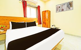 Hotel O Vaishnavi Grand